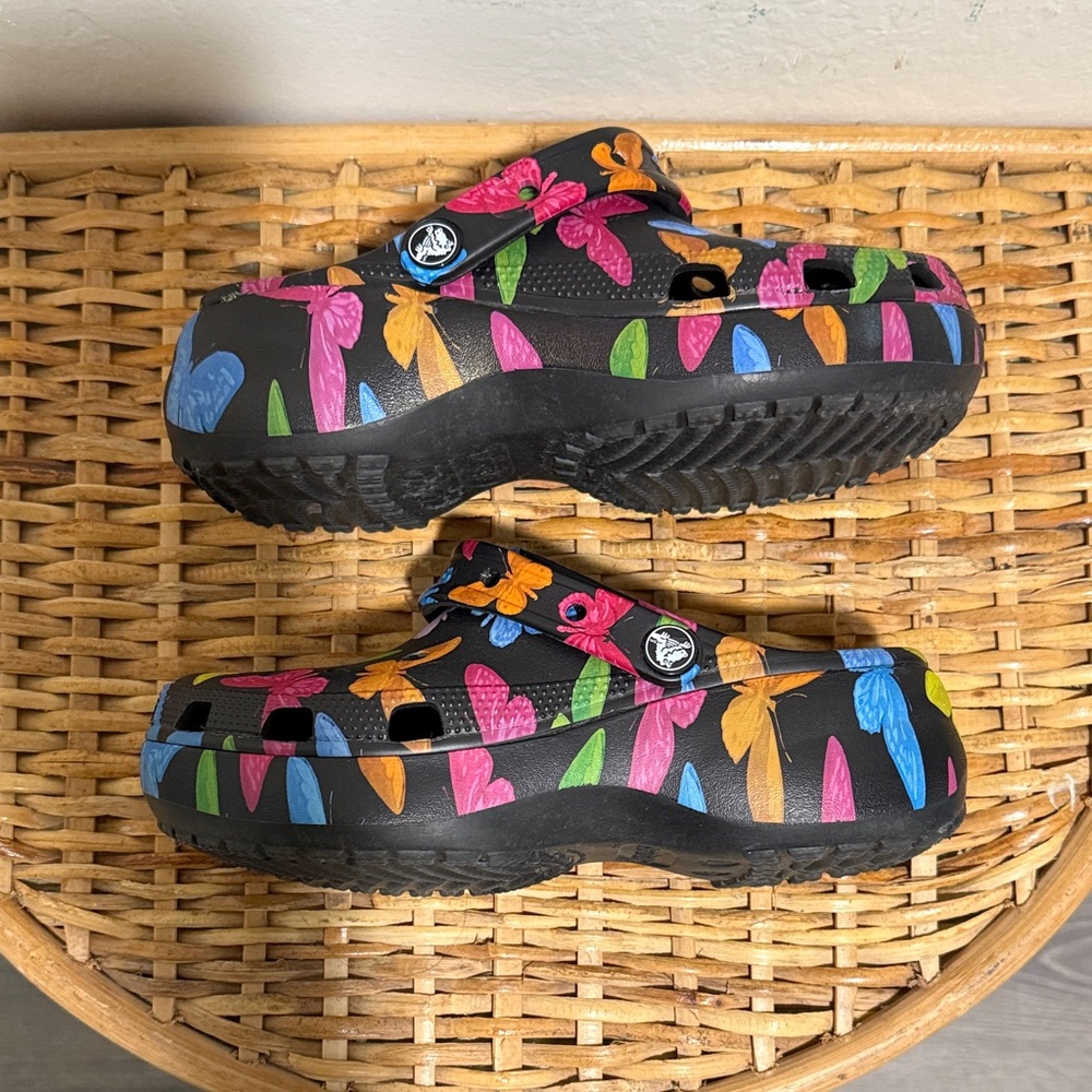 CROCS Black Clogs with Multicolor Floral Print - Picture 6 of 9
